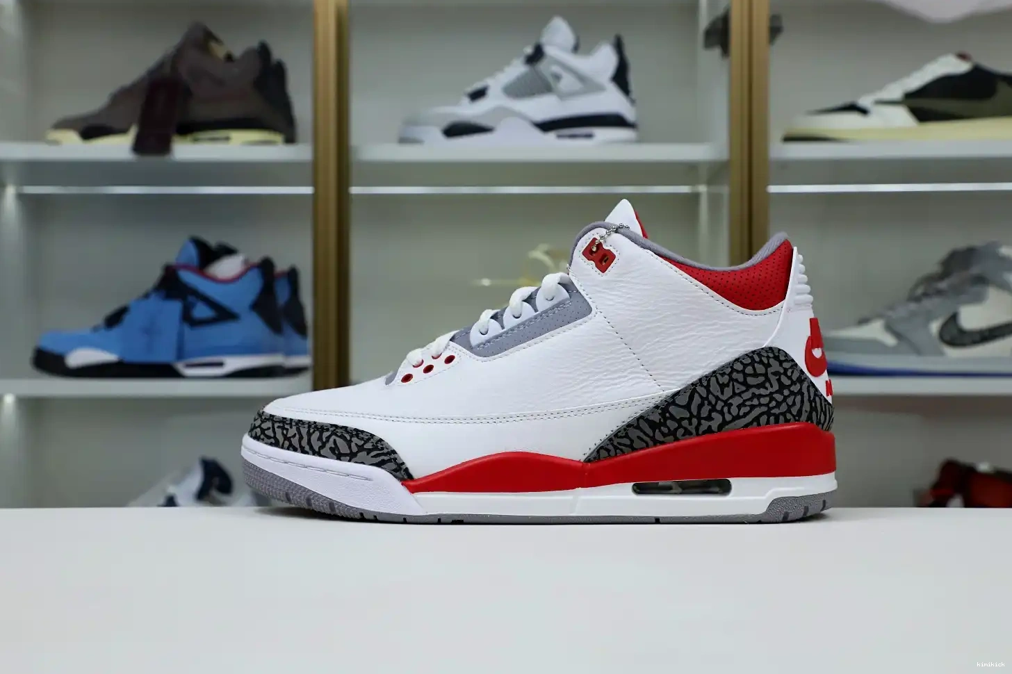 JORDAN AIR 3RETRO Kimikick 0424
